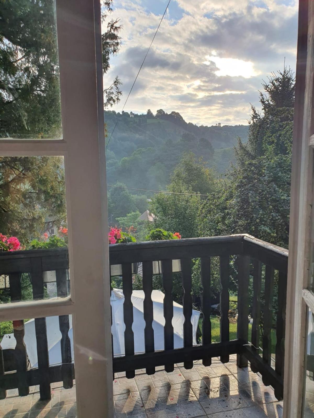 Bran And Breakfast Country house